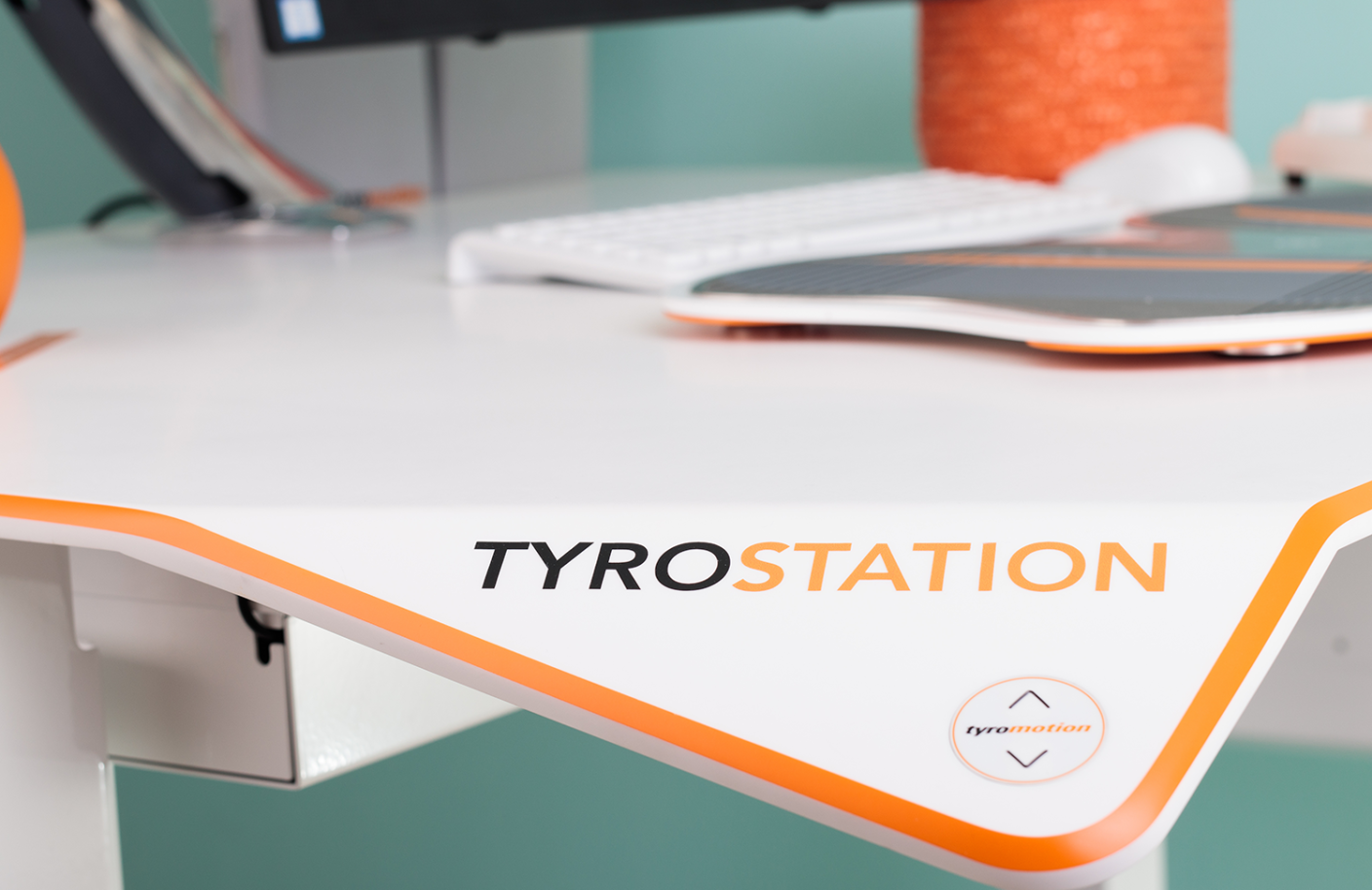 Tyrostation with Tymo Board and Accessory at the therapy station